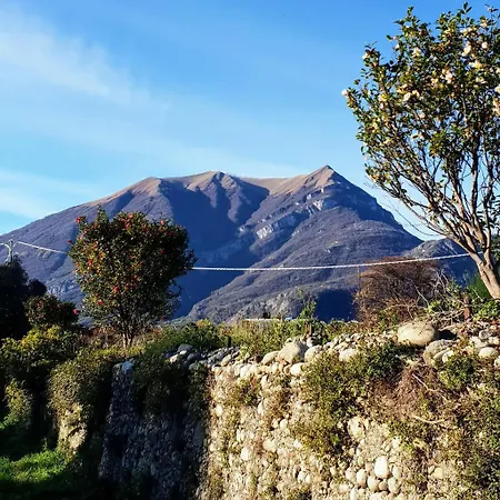 La Turr De Mezz- Lca Bellagio