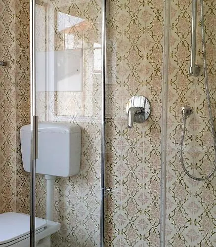 La Turr De Mezz- Lca * ベッラージョ