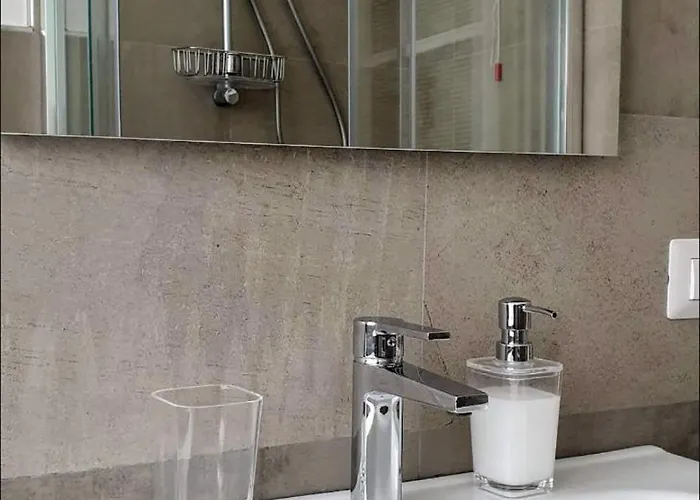 La Turr De Mezz- Lca アパート ベッラージョ