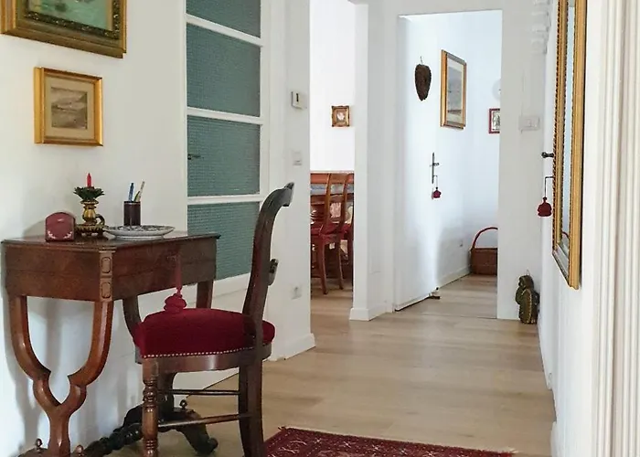 La Turr De Mezz- Lca * ベッラージョ