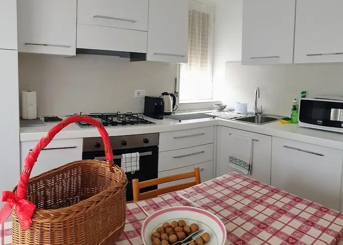 アパート La Turr De Mezz- Lca ベッラージョ