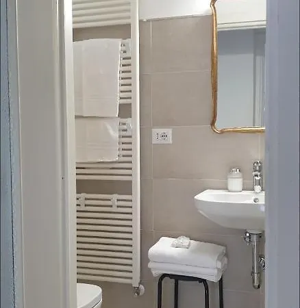 La Turr De Mezz- Lca * Bellagio